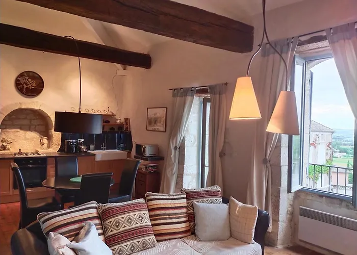 Maison De Caractere Dans Belle Bastide * Monflanquin