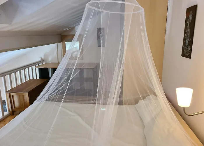 Maison De Caractere Dans Belle Bastide * Monflanquin