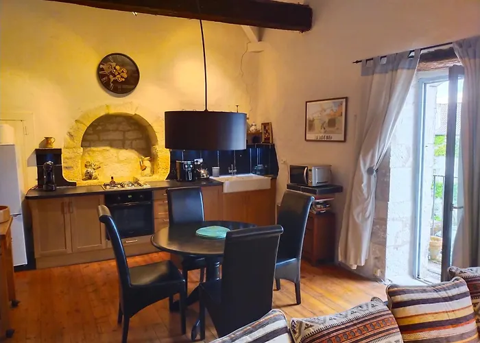 Maison De Caractere Dans Belle Bastide Nyaraló