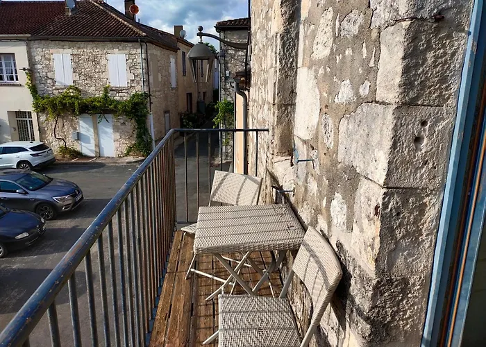 Maison De Caractere Dans Belle Bastide * Monflanquin