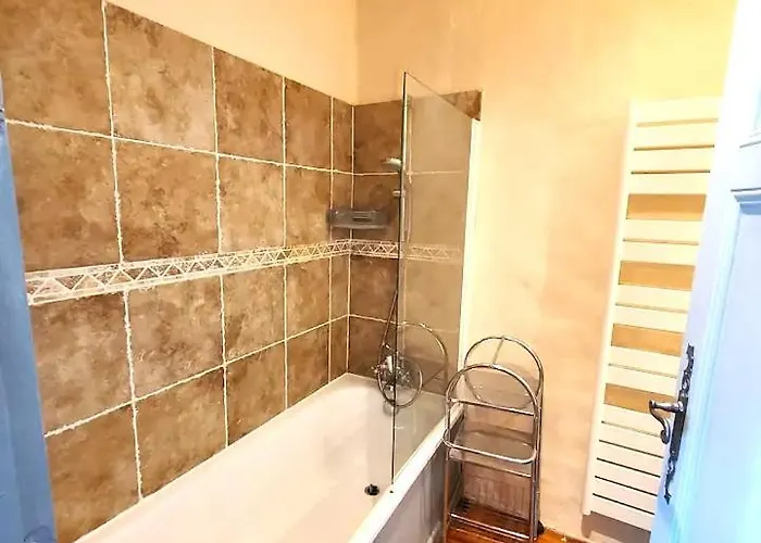 Maison De Caractere Dans Belle Bastide * Monflanquin